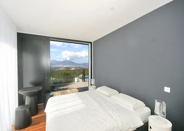 Sunset With Bay View * Molini