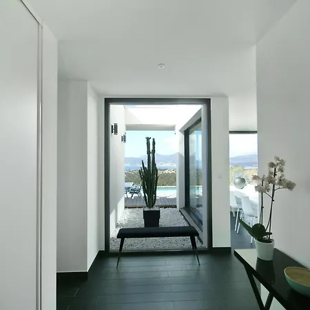 Sunset With Bay View Βίλα