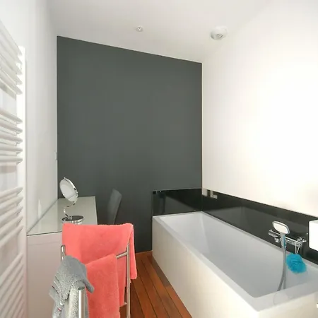 Sunset With Bay View Willa