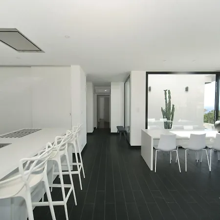 Spacious Modern With Private Pool * Molini