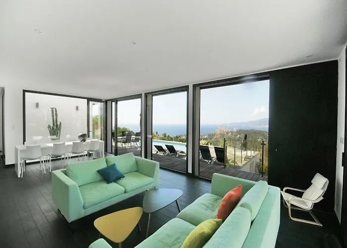 Villa Sunset With Bay View *