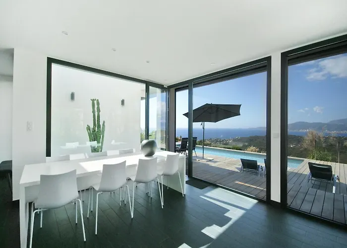 Villa Sunset With Bay View